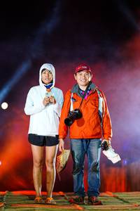 BIB: 200
                            <button type="button" onclick="openModal(19039243)" class="btn btn-primary btn-sm float-right btn-popup" data-toggle="modal" data-target=".modal-high-quality">
                        <i class="fas fa-shopping-cart"></i> Add to Cart
                    </button>
                                            <button type="button" onclick="isThisMe(19039243, true)" class="btn btn-success btn-sm float-right btn-popup btn-isme hidden" data-toggle="tooltip" data-placement="bottom" title="นี่คือรูปของคุณใช่ไหม คลิกที่นี่เพื่อเอาเข้าอัลบั้ม">
                        <i class="fas fa-plus"></i> Add to album
                    </button>
                    <button type="button" onclick="isThisMe(19039243, false)" class="btn btn-warning btn-sm float-right btn-popup btn-isnotme hidden">
                        <i class="fas fa-ban"></i> Remove from album
                    </button>